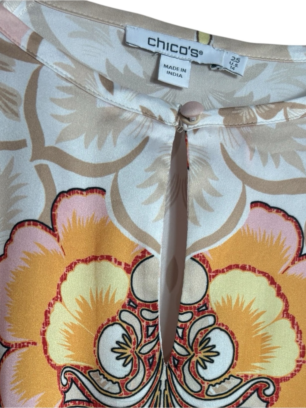 CHICO's Beige Cream Blouse w/ Pink and Yellow Floral Print Size 2.5 (14) - Picture 6 of 13